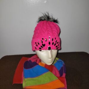 BETSEY JOHNSON HAT